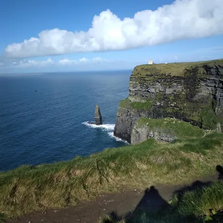 Next Stop Cliffs Of Moher Lägenhet Liscannor