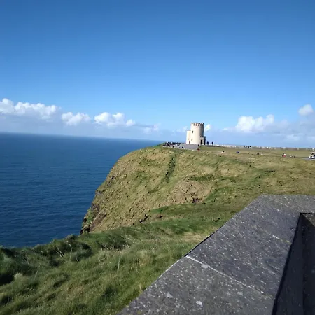 Lägenhet Next Stop Cliffs Of Moher *